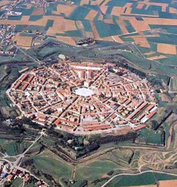 Fondatori delle città