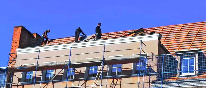 Manutenzione Ordinaria e Straordinaria a Torino: differenze, permessi CILA e Garanzia a Norma di Legge